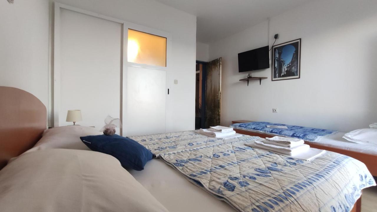 Guesthouse โปดาซา ภายนอก รูปภาพ